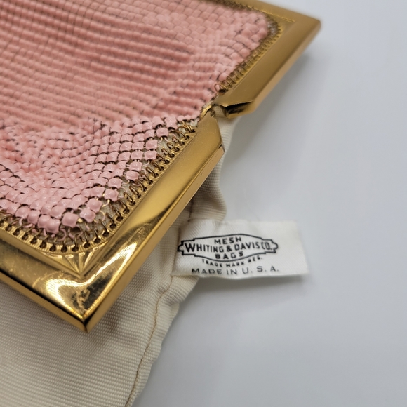 VTG Whiting and Davis Pink and Gold Mesh Clutch Purse | SIGNED - Picture 7 of 13